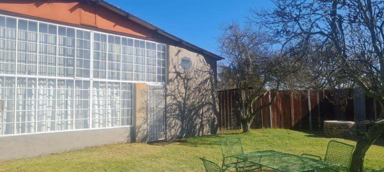 Green Thumb Farm Stay Ermelo Buitenkant foto